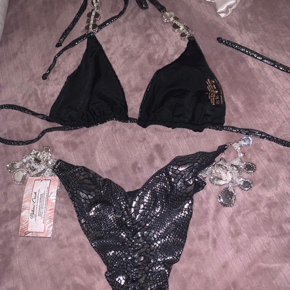 Bikini Crush top and bottom - Picture 3 of 6